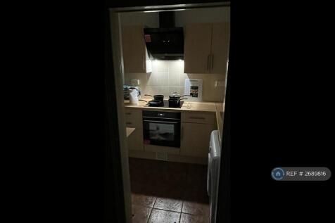 Easy Access Kitchen New Cooking Facilities