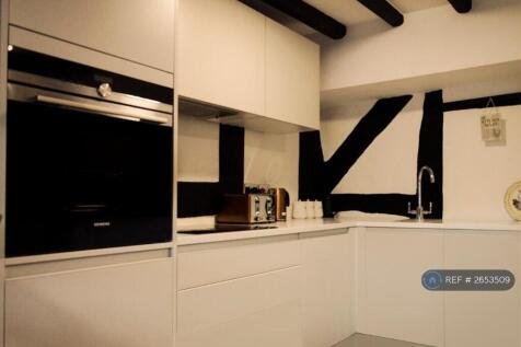 Kitchen With Siemens Appliances
