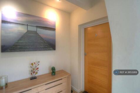 Apartment 7 Entrance