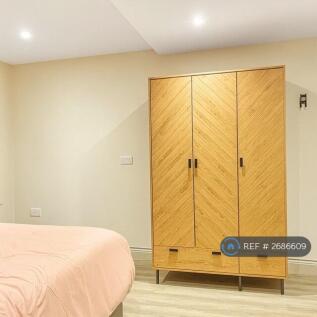 Spacious Ensuite Double Room ¿ Great Location