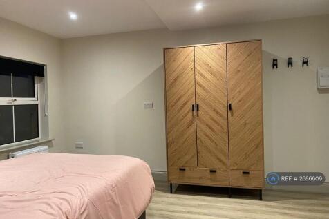 Rooms Are Stylish And Fresh