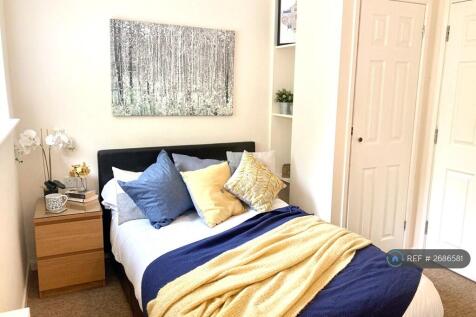 Room 7 - Ensuite, Furnished, 1st Floor Double