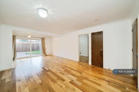 Living &amp; Dining Room