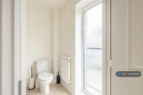 Ensuite To Master Bedroom Two