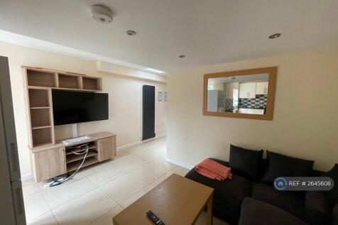 Open-Plan Lounge/Kitchen