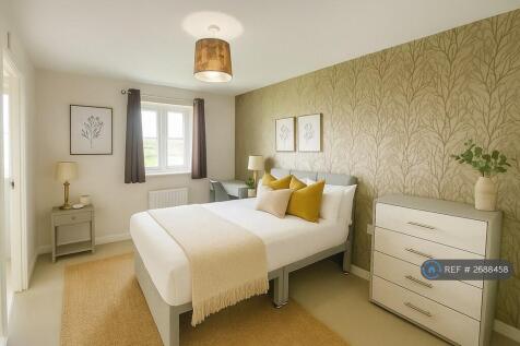 Top Floor Back Bedroom