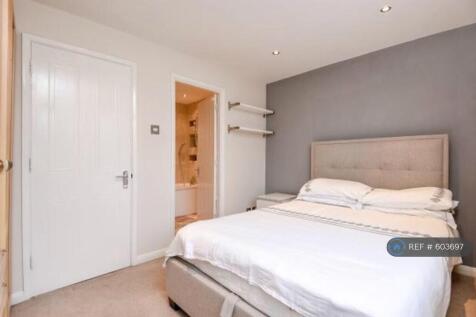  Bedroom 2 Double With En-Suite 