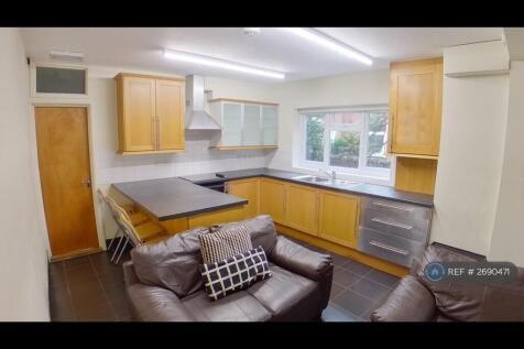 Kitchen - Side View (360)