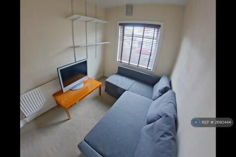 Lounge - Side View (360)