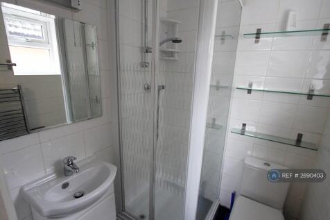 Shower Room 1 - Side View