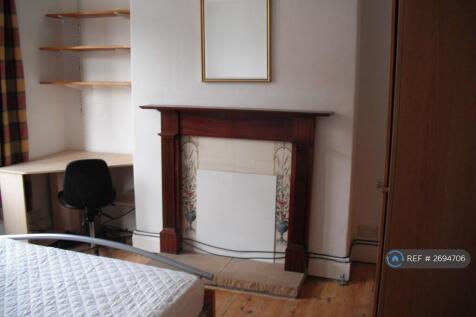 Downstairs Double Bedrroom