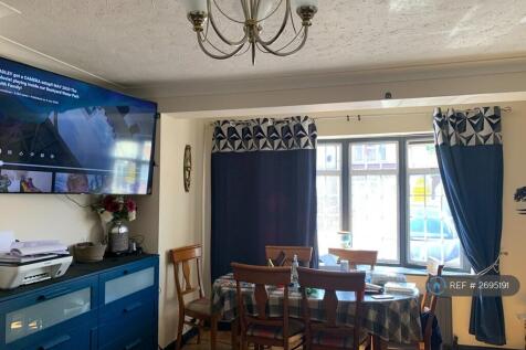 Living Room (Let Unfurnished)