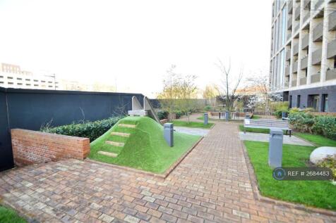 9th Floor Communal Garden