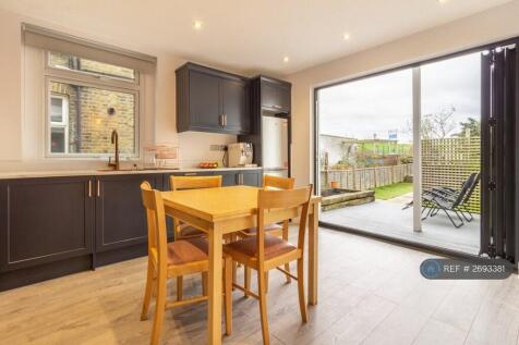 Bifold Doors To Garden