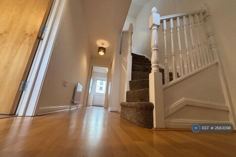 Ground Floor Entrance