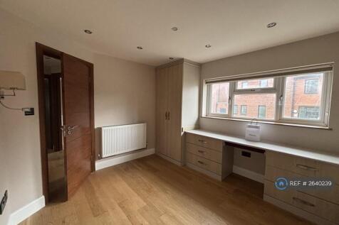 Master Bedroom Wardrobes