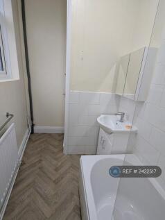 Bathroom Showing Hand Basin