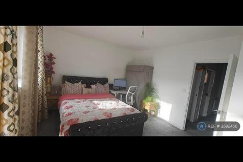 First Floor Bedroom Rear