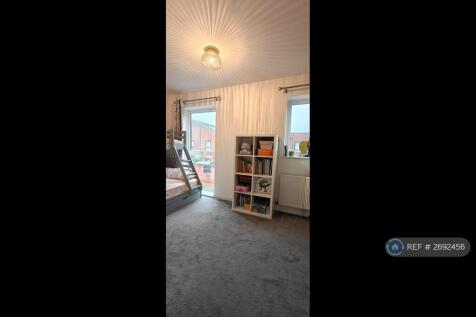 First Floor Front Bedroom