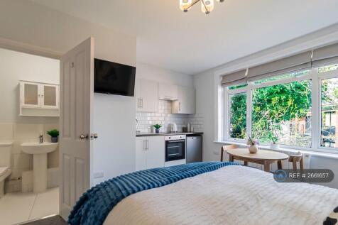 Kitchenette And Ensuite