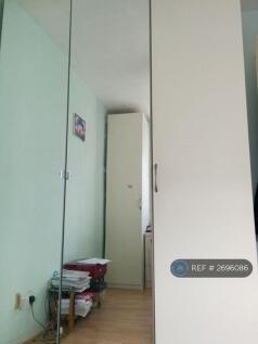 Master Bedroom Mirror Almirah