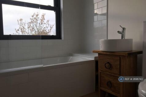 Attic Bedroom En Suite 