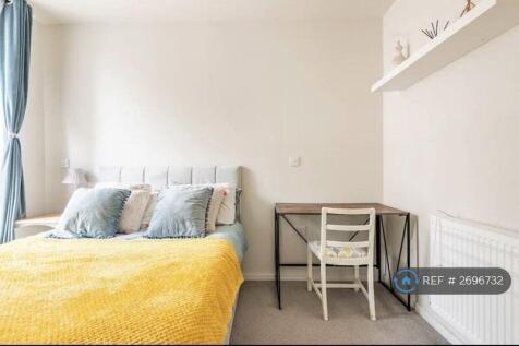 Full Furnished To Move In With One Suitcase