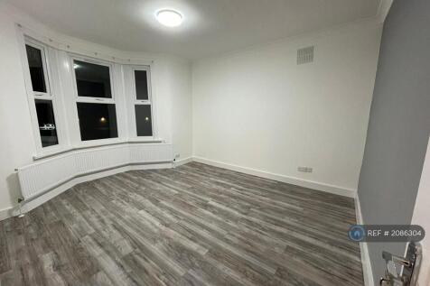 Bedroom 1 - Double Room