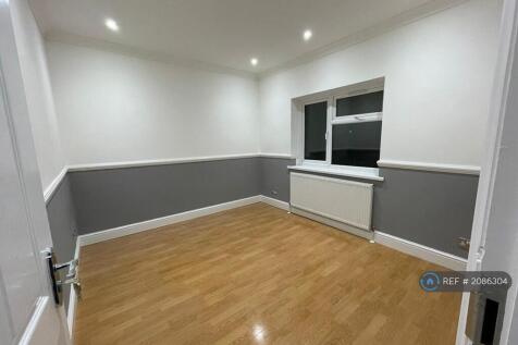 Bedroom 4 - Double Room