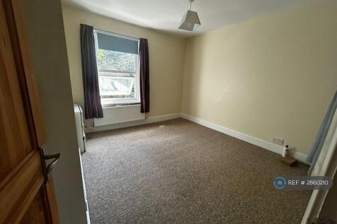 Upstairs Main Bedroom