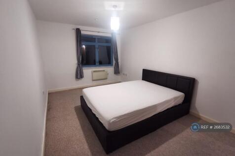 Bedroom (King Bed) With Storage