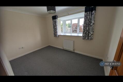 Bedroom 3 - Downstairs