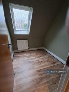 Bedroom 5 (Kids/Study)