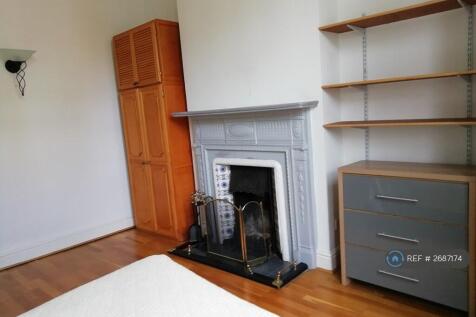 Lounge Or Optional Bedroom 1