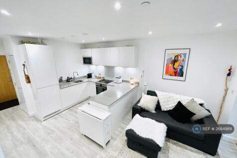 Kitchen &#43; Livingroom