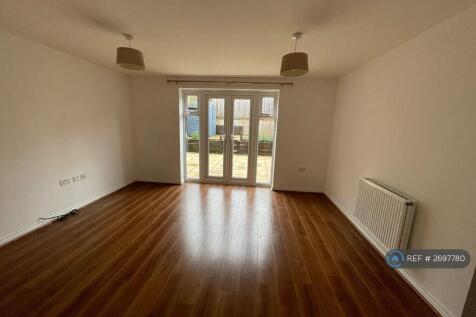 Lounge Diner Leading To Garden 