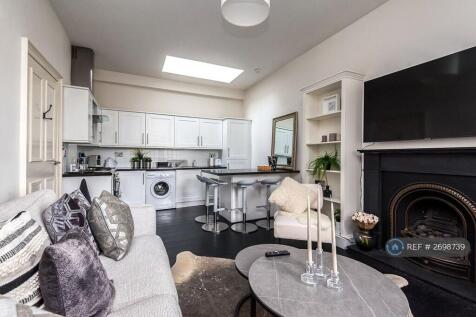 Living Room &amp; Kitchen