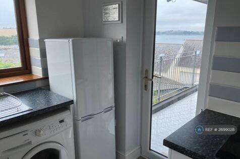 Kitchen Access To Balcony