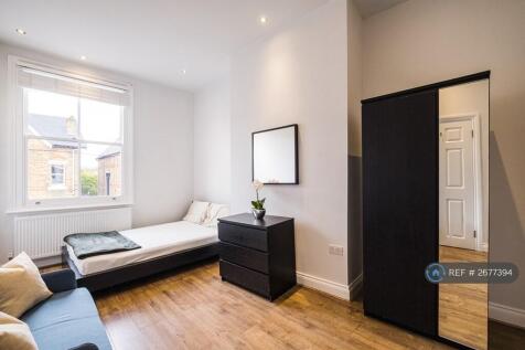 Master Bedroom Pic 3