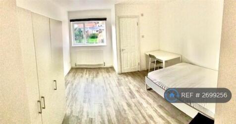 Room 4 Upstairs Rear