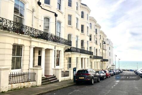 Two Bedroom Flat In Chesham Place