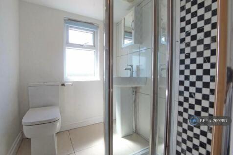 Second Floor Bathroom 