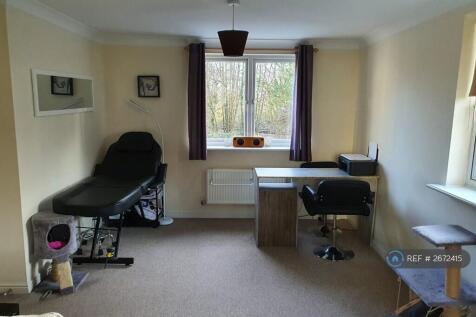 Open Plan Dining Area 