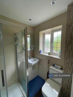 Ensuite To Master Bedroom