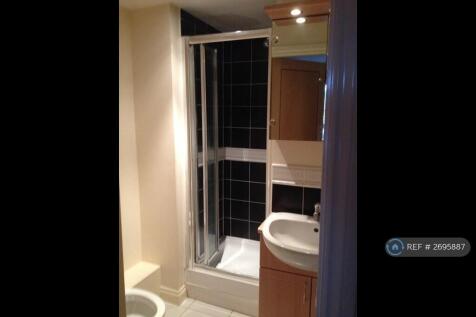 En Suite Bathroom