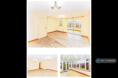 Large Living Room, Conservatory