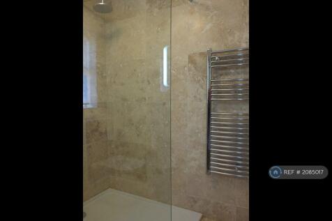 Fully Tiled Shower Room