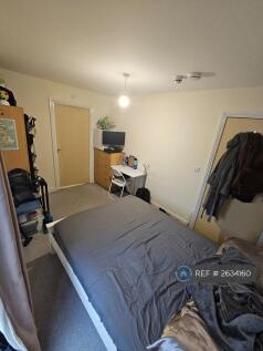 Spacious Double Bedroom