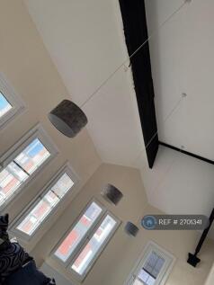 Exposed Beams, Lounge, And Lighting