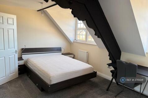 Master En Suite Bedroom